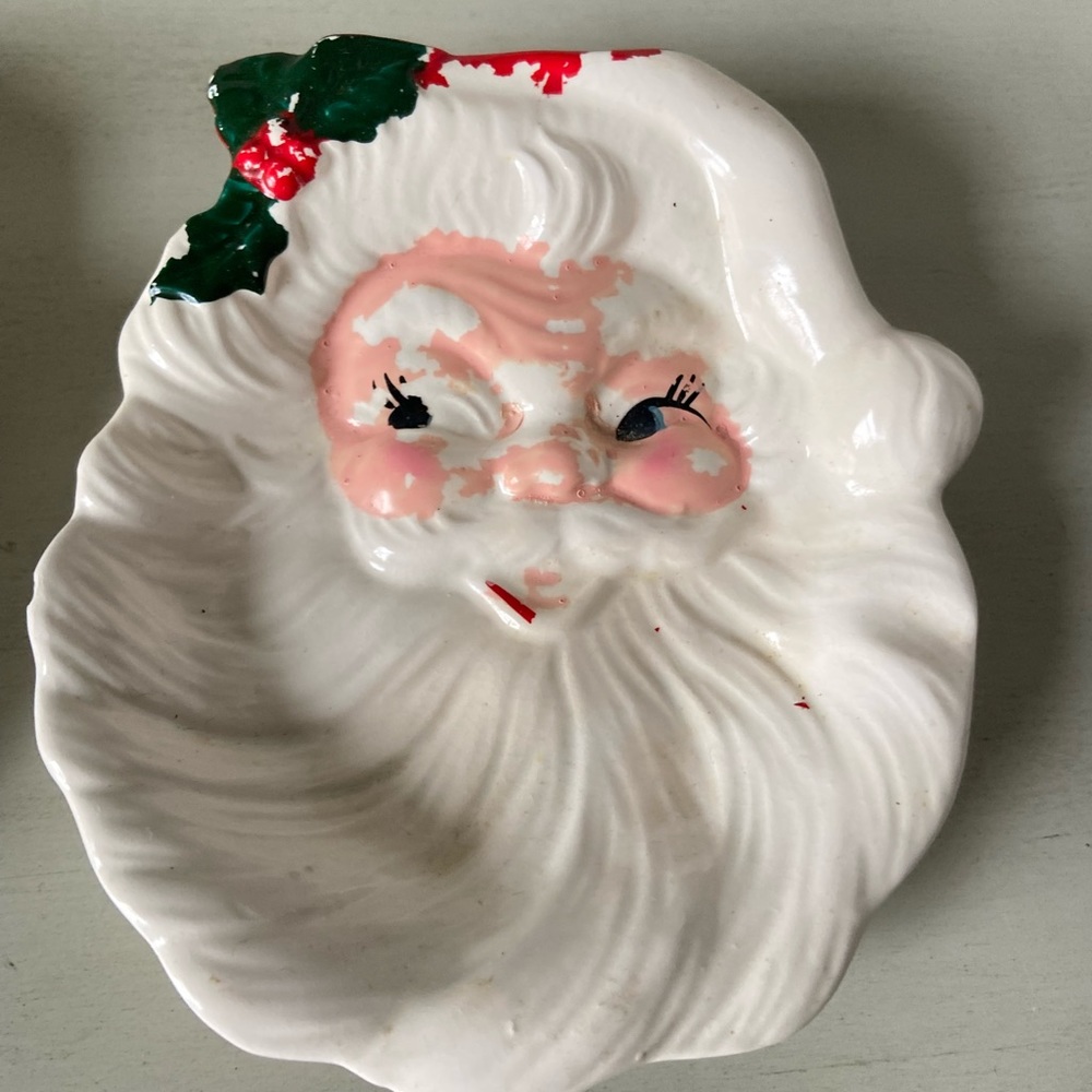 Vintage made in Japan ceramic Santa face wall hangings - Picture 3 of 11